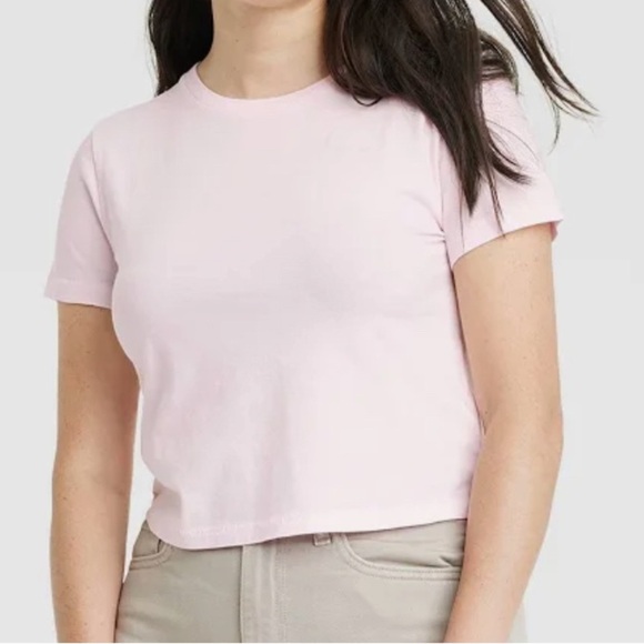 Universal Thread Tops - Universal Thread Women's Shrunken Short Sleeve T Shirt